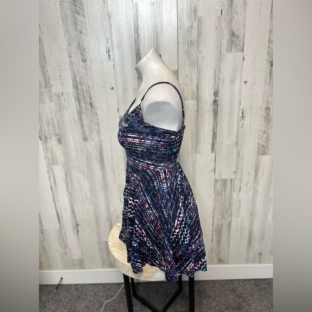 Flare dress - Picture 3 of 6